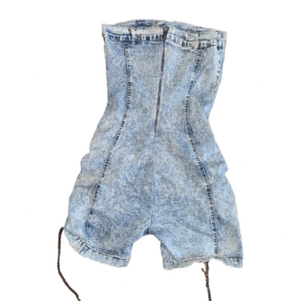 Missguided+ Light Blue Denim Romper - Picture 3 of 4